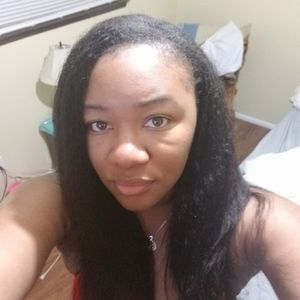 Meet your Posher, Lorna